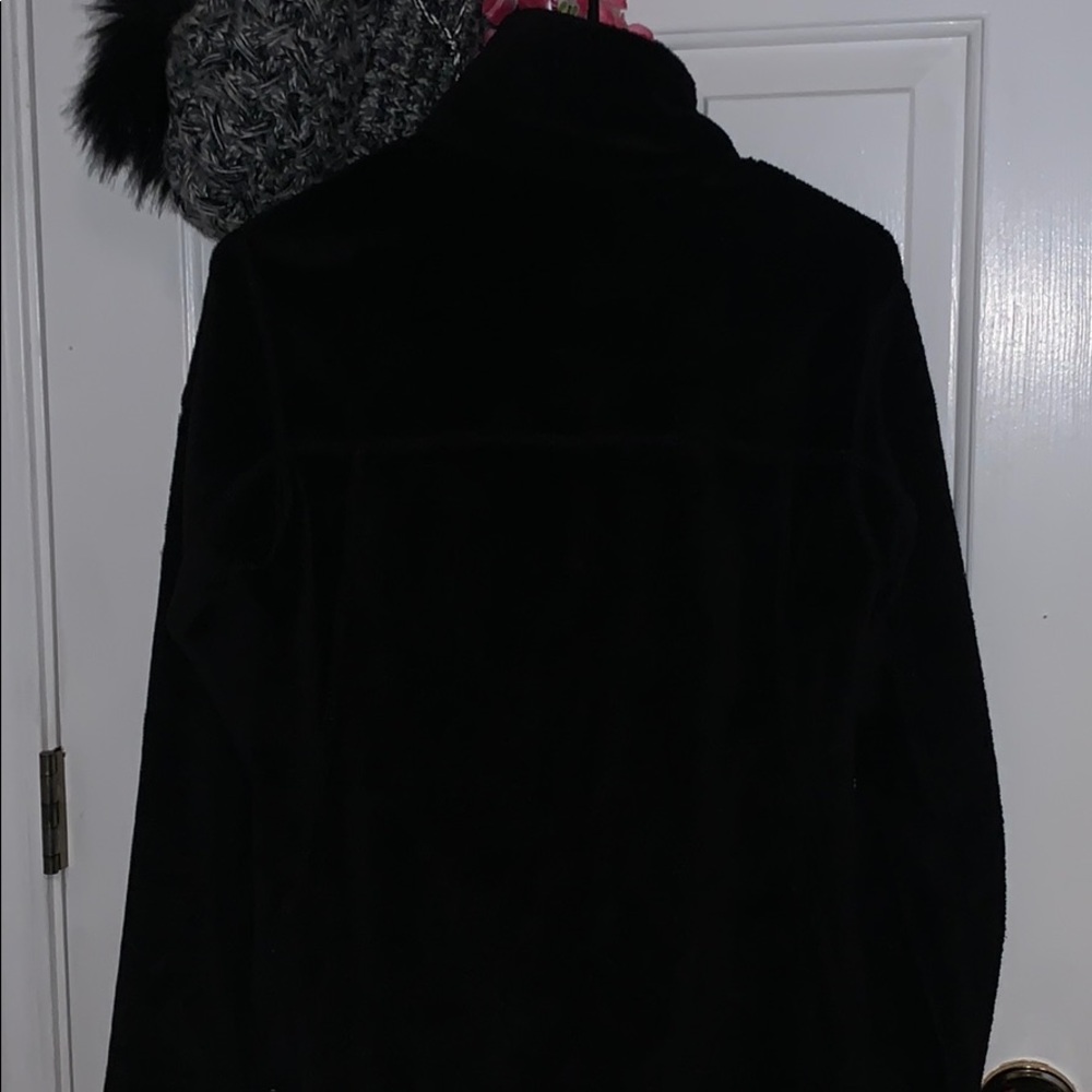 Patagonia pull over - Picture 3 of 4